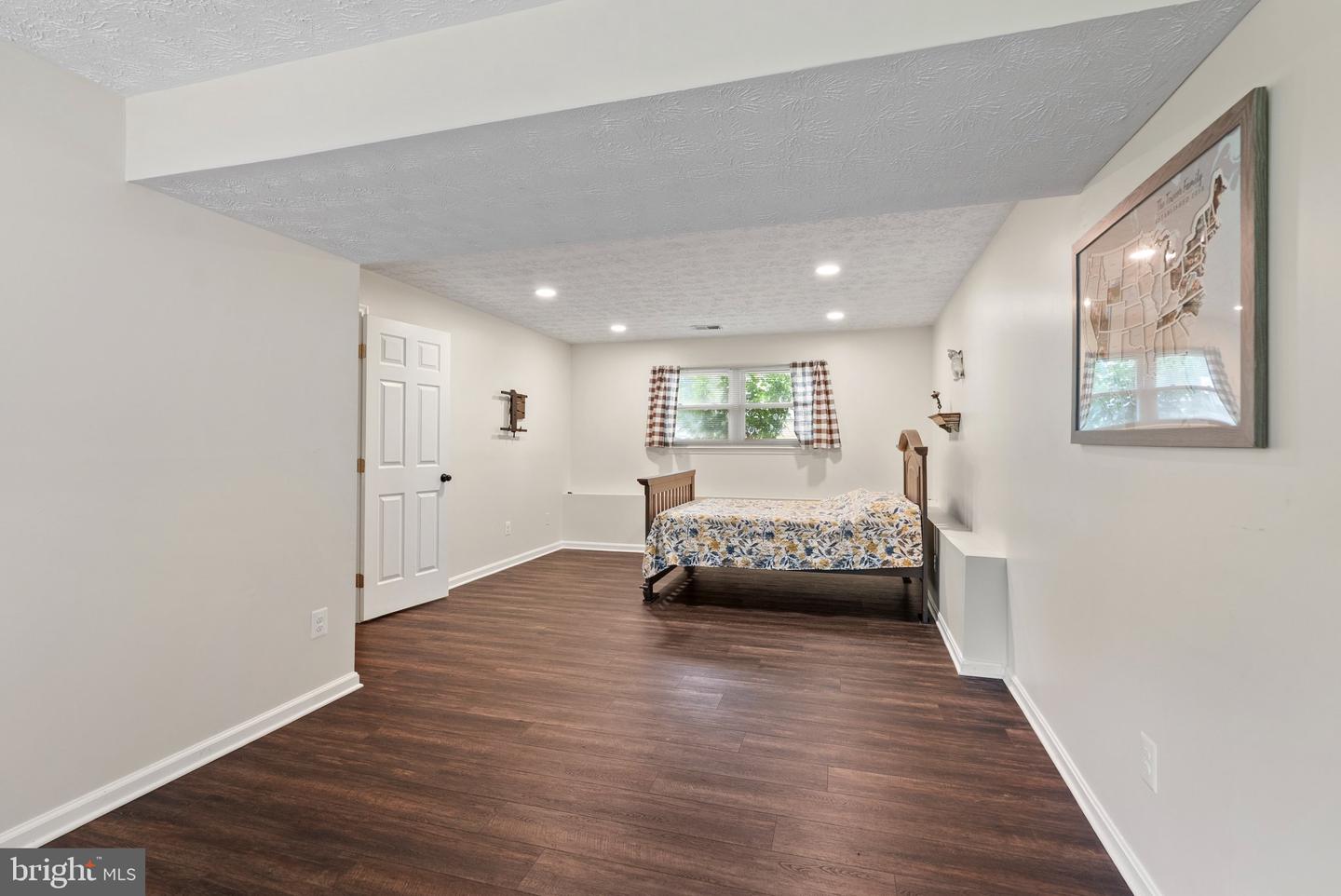 2805 Merrick Way Property Photo 23