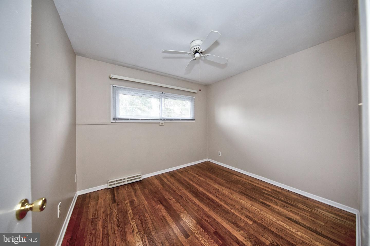 427 Roberts Way Property Photo 24