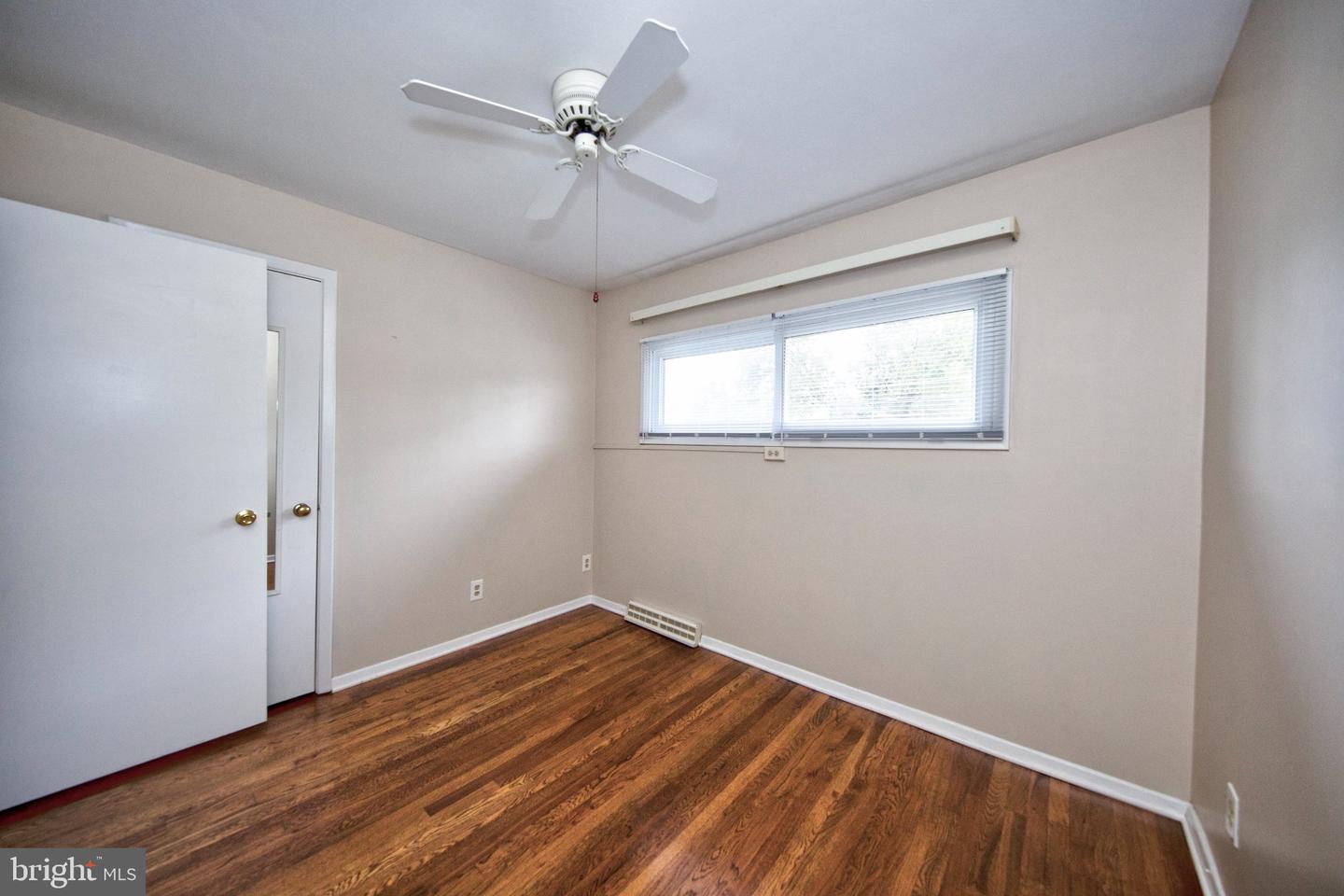 427 Roberts Way Property Photo 25