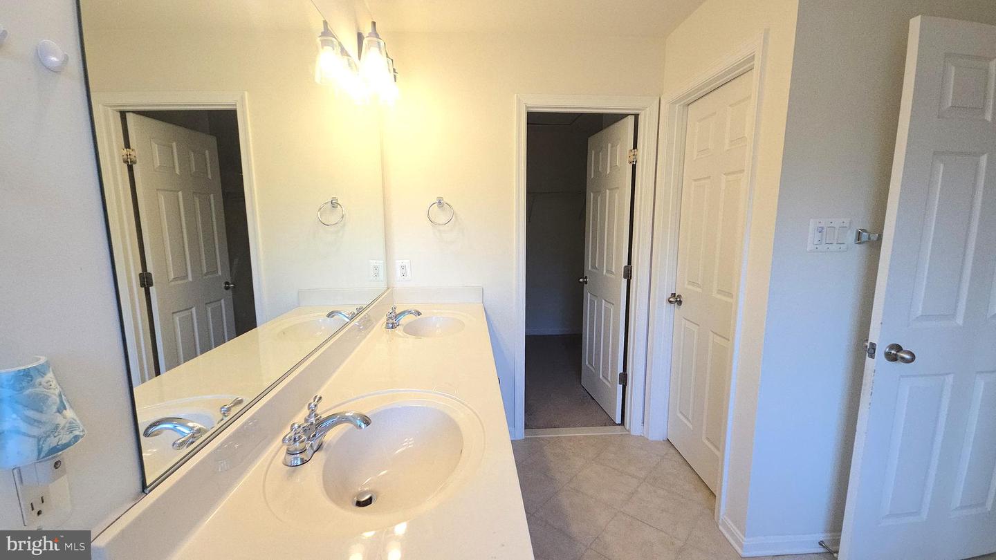 1410 Sherman Ct Property Photo 35