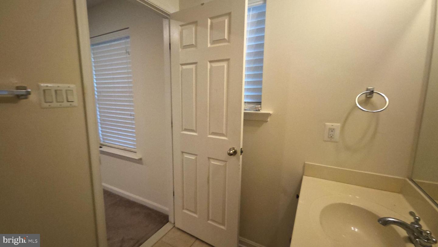 1410 Sherman Ct Property Photo 68