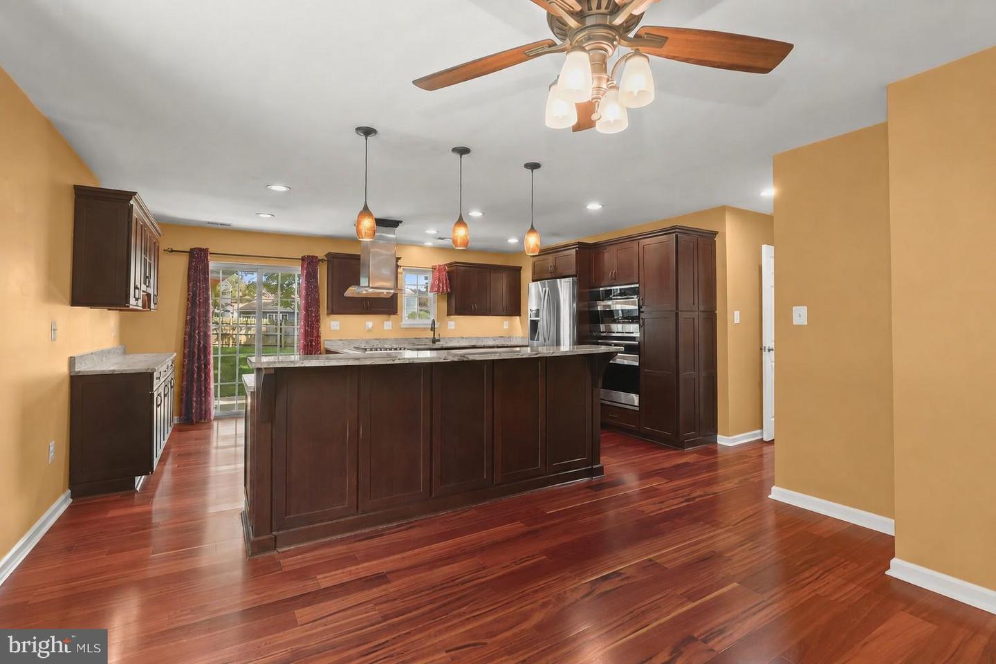 310 Barclay Ct Property Photo 15