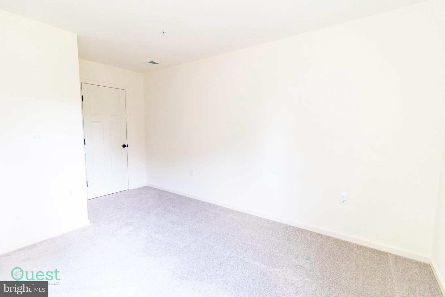2113 Nuttal Ave Property Photo 30