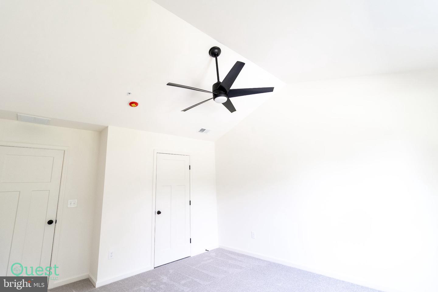 2113 Nuttal Ave Property Photo 33