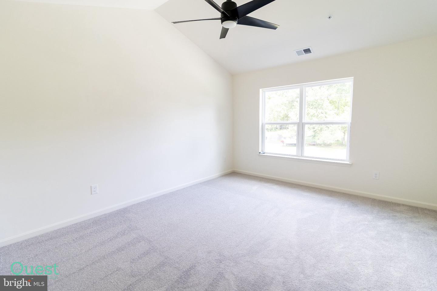 2113 Nuttal Ave Property Photo 35