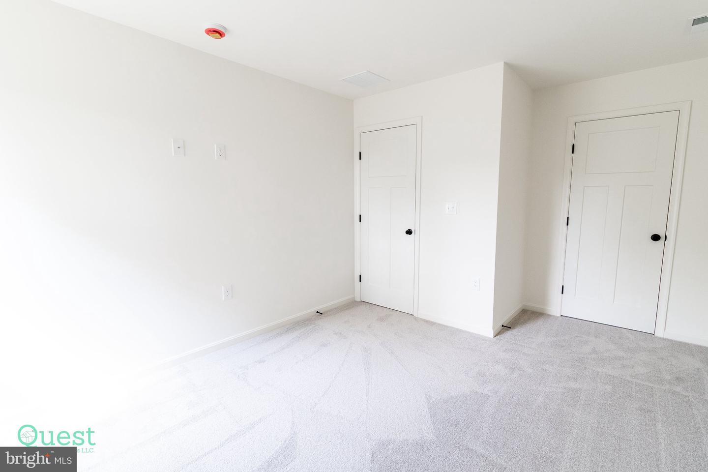 2113 Nuttal Ave Property Photo 40