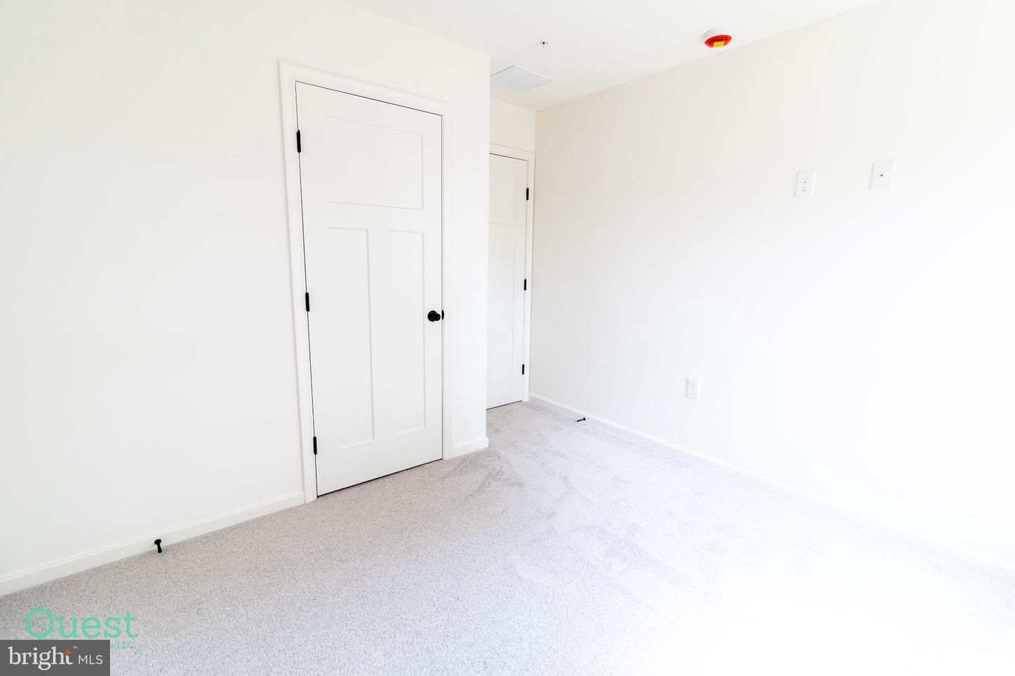 2113 Nuttal Ave Property Photo 43