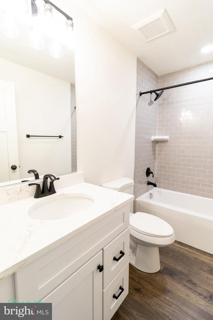 2113 Nuttal Ave Property Photo 51