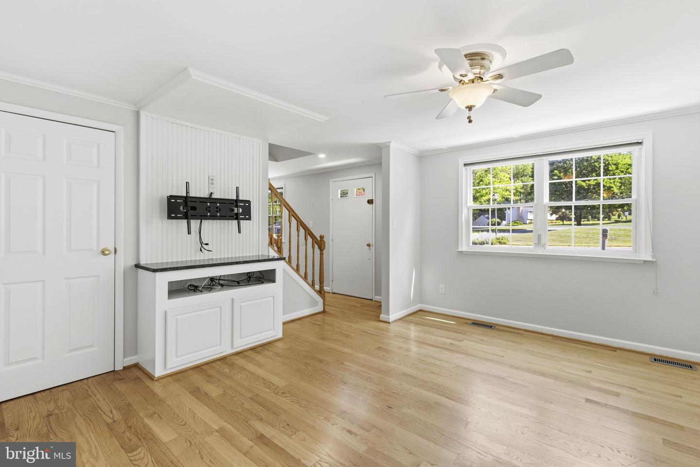 3906 Boxwood Rd Property Photo 5