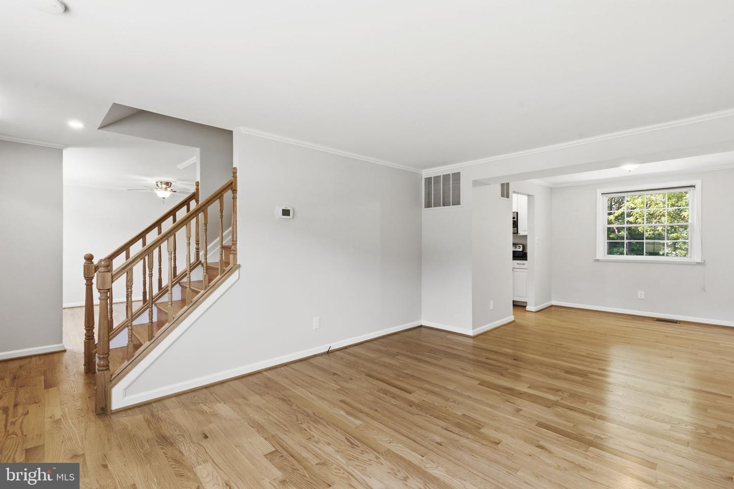3906 Boxwood Rd Property Photo 7