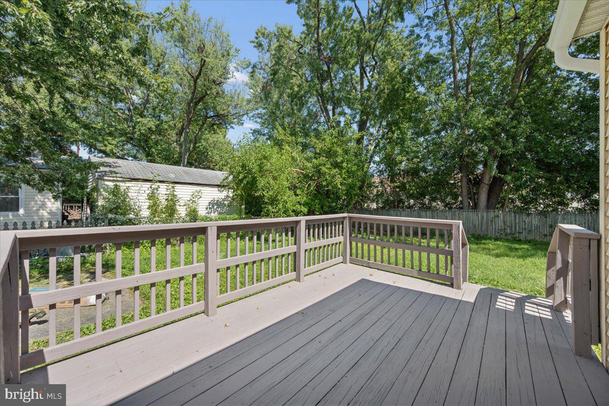 25 Mitchell Ave Property Photo 61