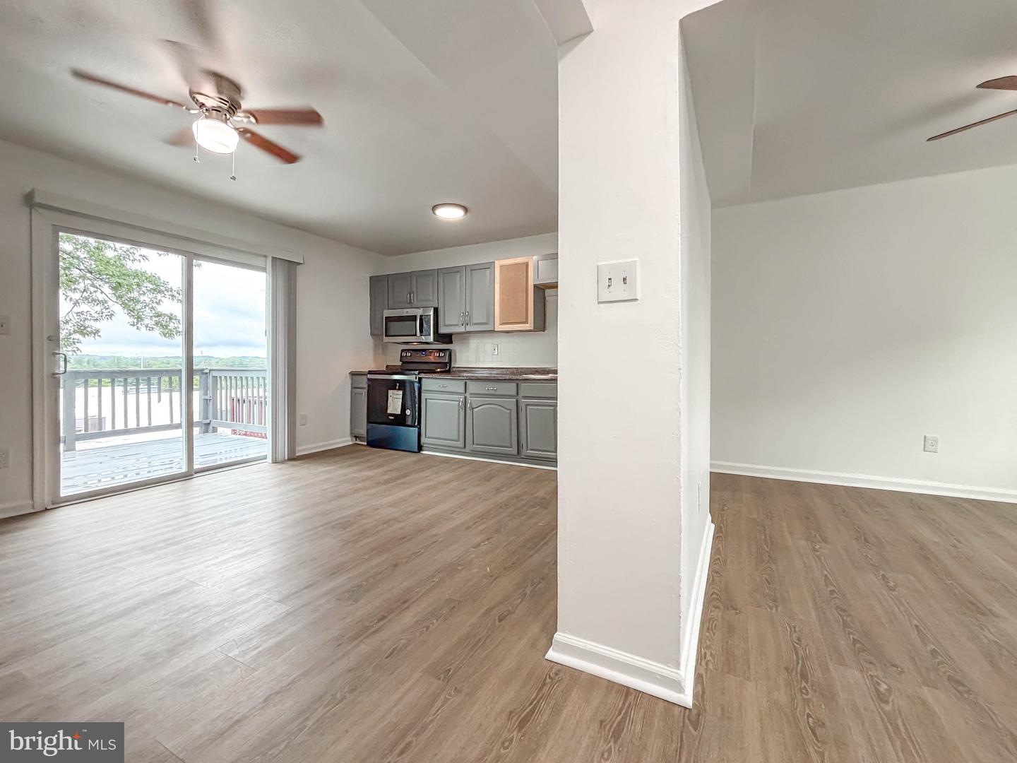1754 Judy Way Property Photo 25