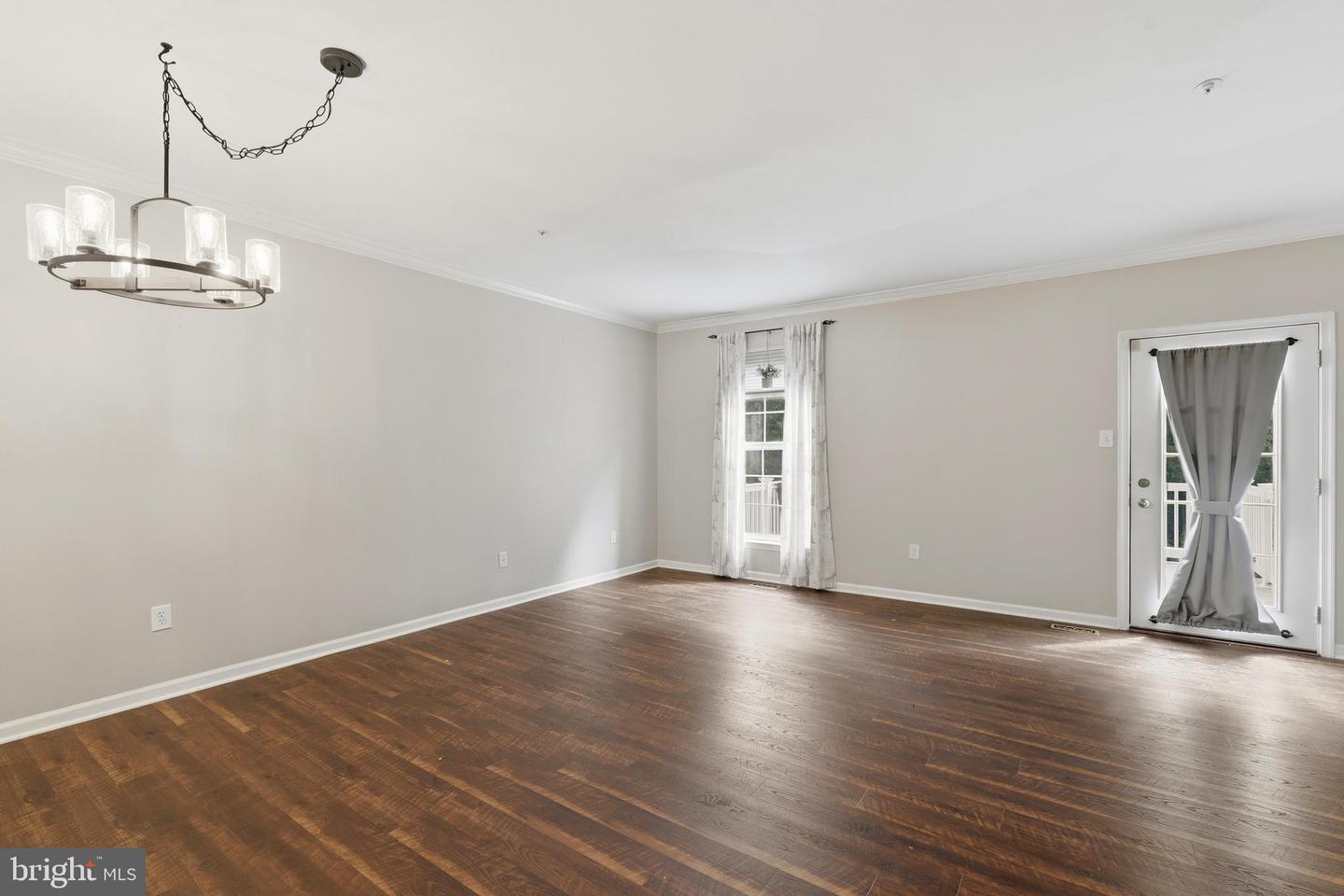 2169 Sewanee Dr Property Photo 4