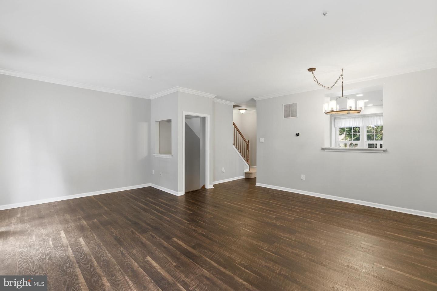 2169 Sewanee Dr Property Photo 7