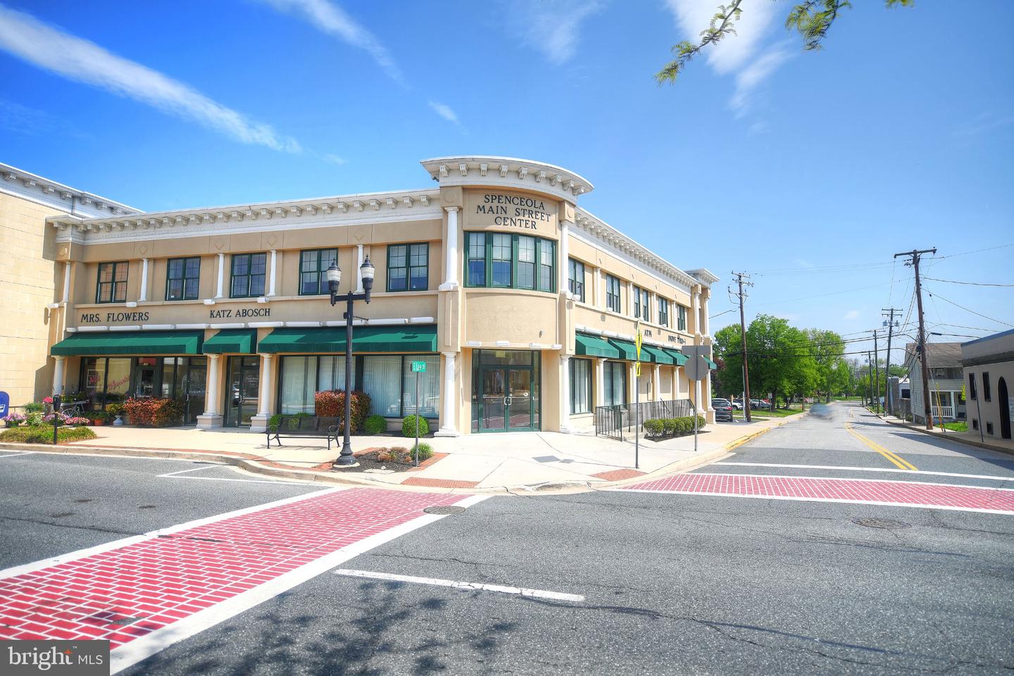 115 N Main St #d Property Photo 1