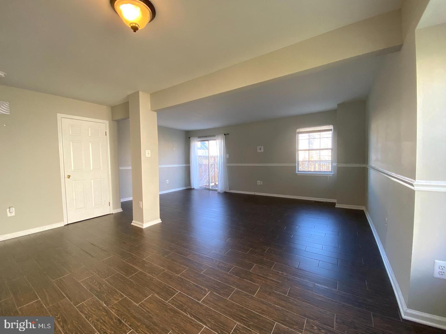 3358 Garrison Cir Property Photo 5