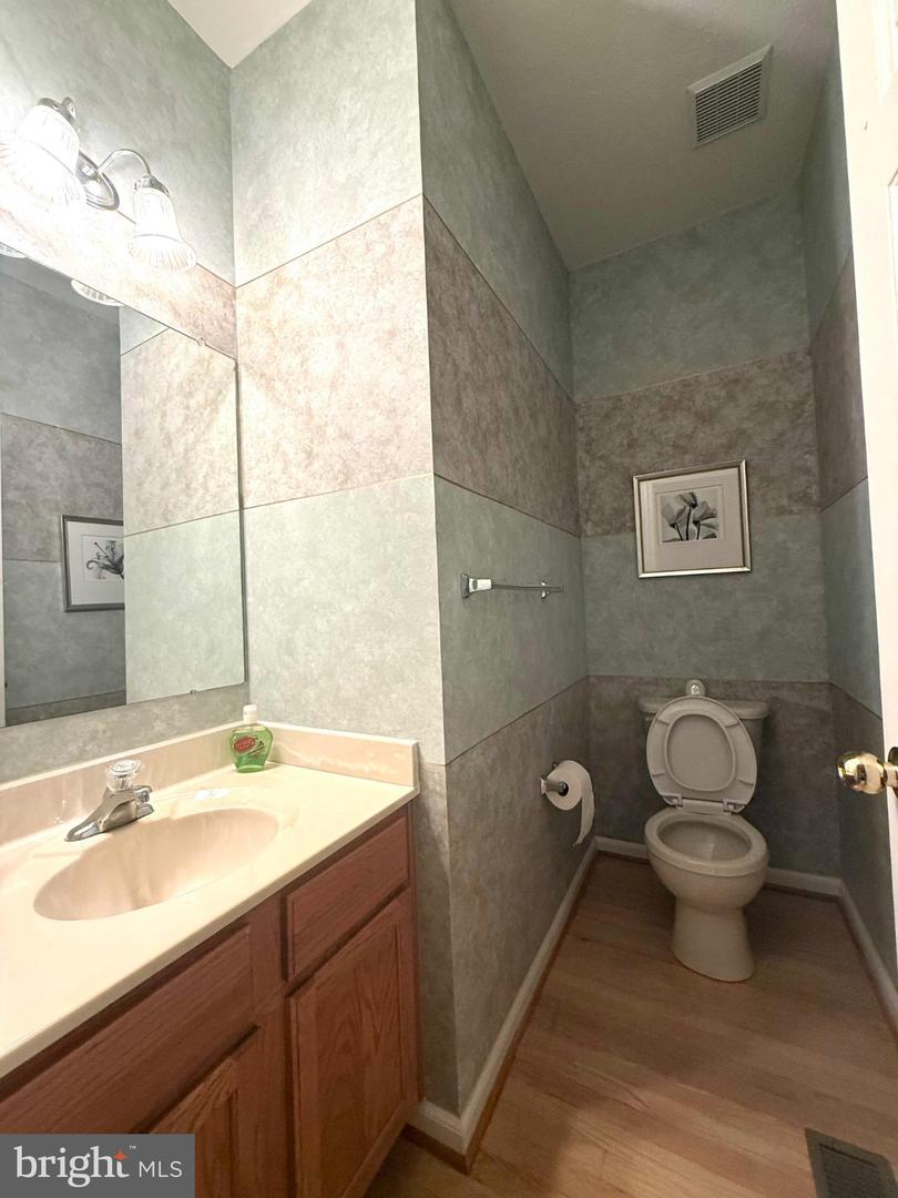 3306 Woodspring Dr Property Photo 5