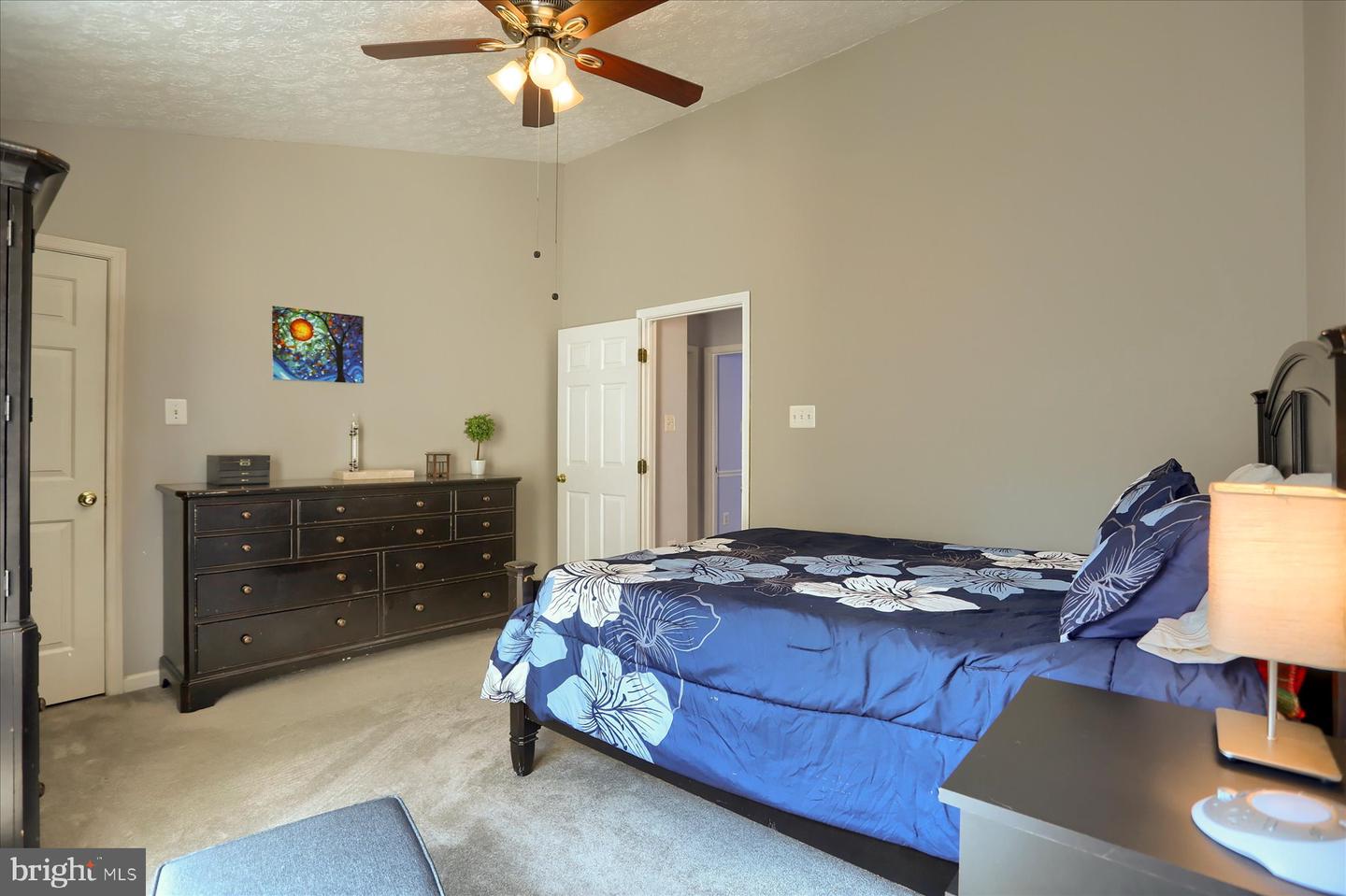 1025 Jeanett Way Property Photo 11