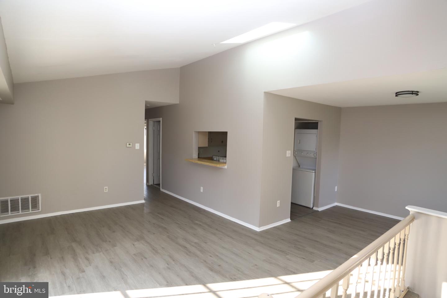 1709 Crimson Tree Way #5d Property Photo 1