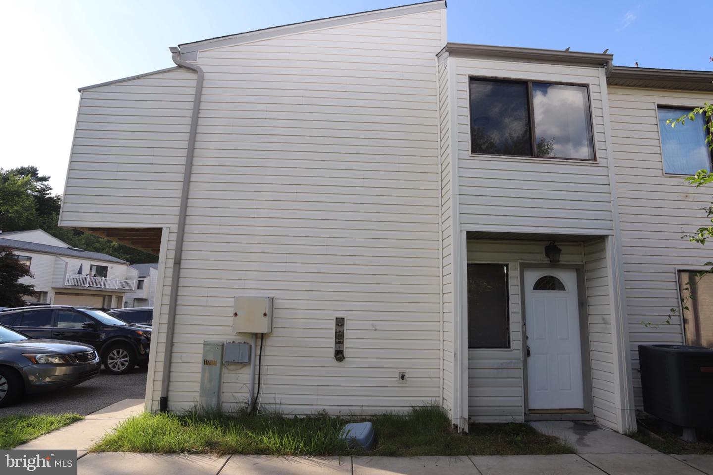 1709 Crimson Tree Way #5d Property Photo 4