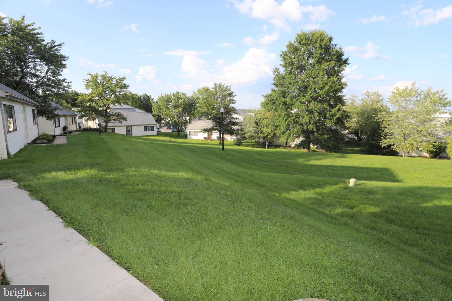 1709 Crimson Tree Way #5d Property Photo 25