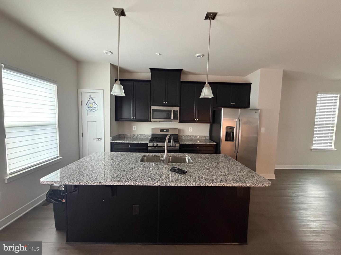 2522 Schooner Way Property Photo 2