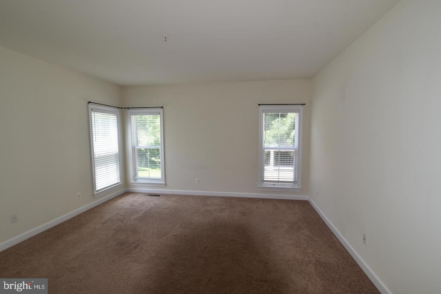 139 Hokeland Dr Property Photo 17