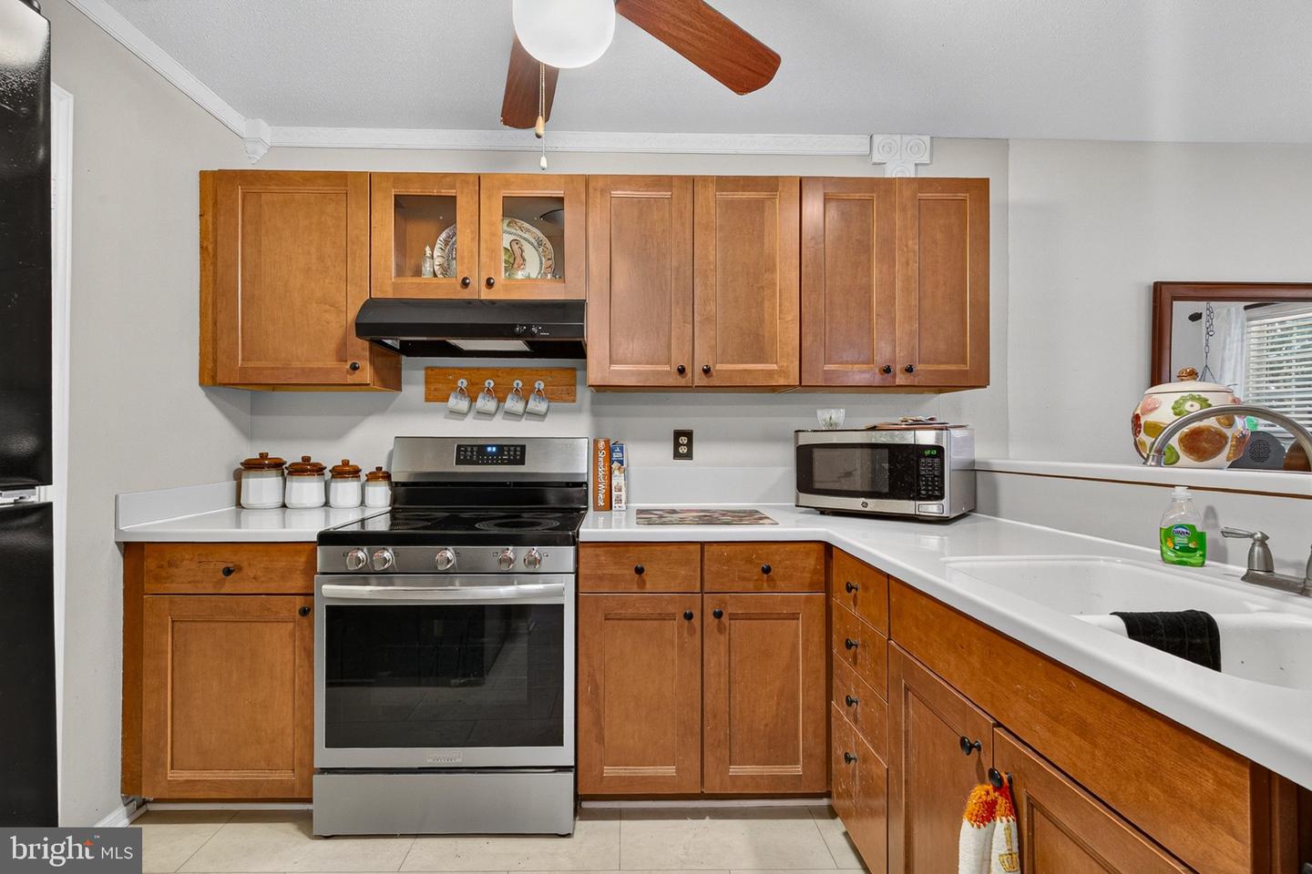 200 Thames Way #200-b Property Photo 9