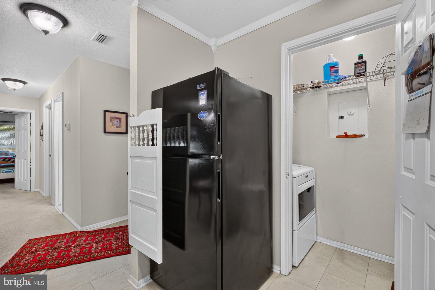 200 Thames Way #200-b Property Photo 11