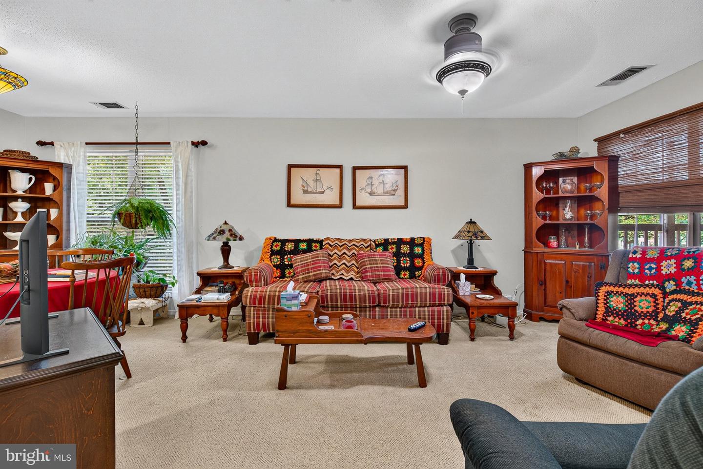 200 Thames Way #200-b Property Photo 14