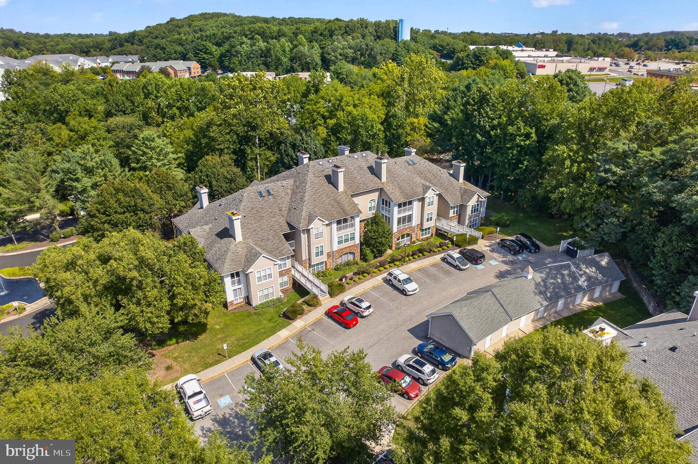 200 Thames Way #200-b Property Photo 27