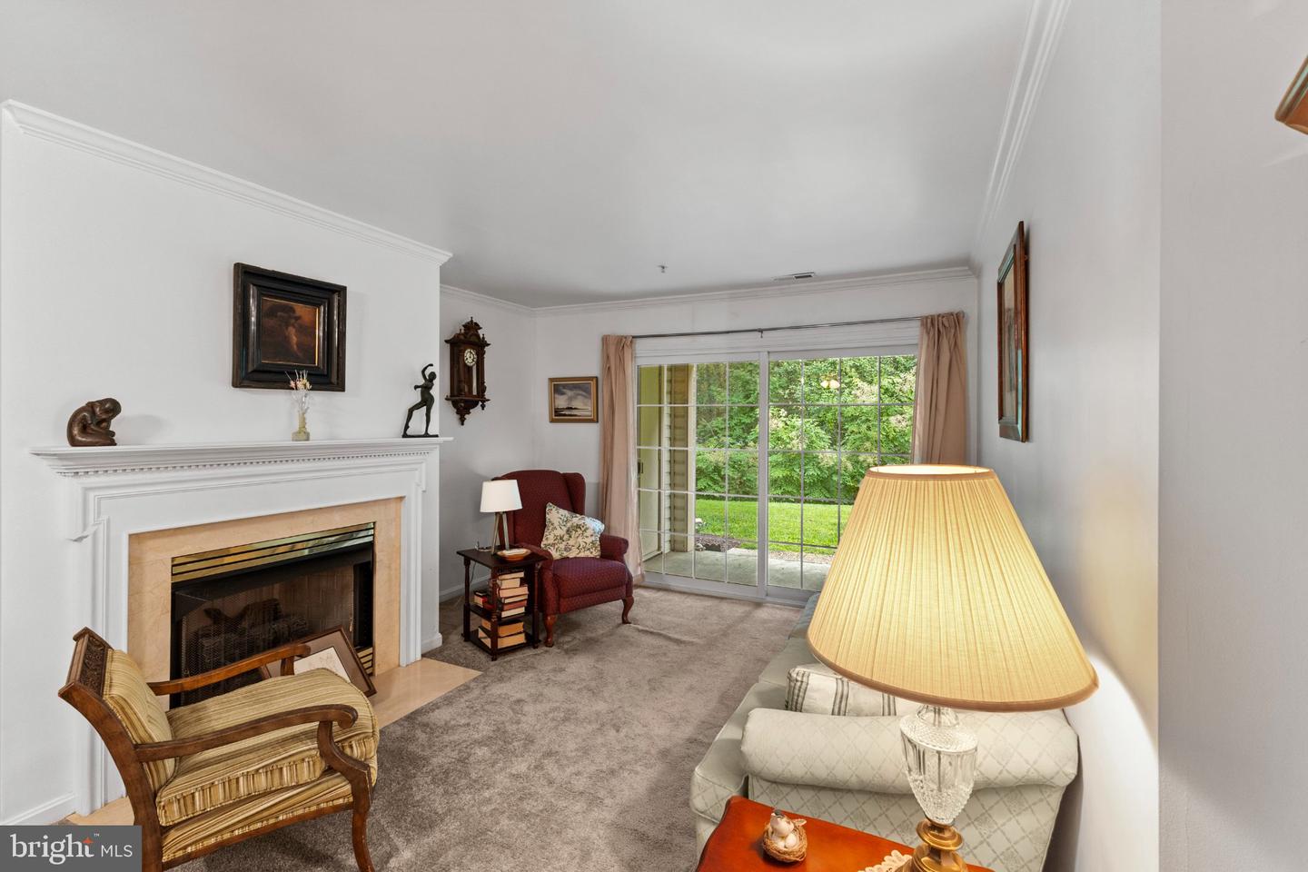 309 Tall Pines Ct #b Property Photo 5