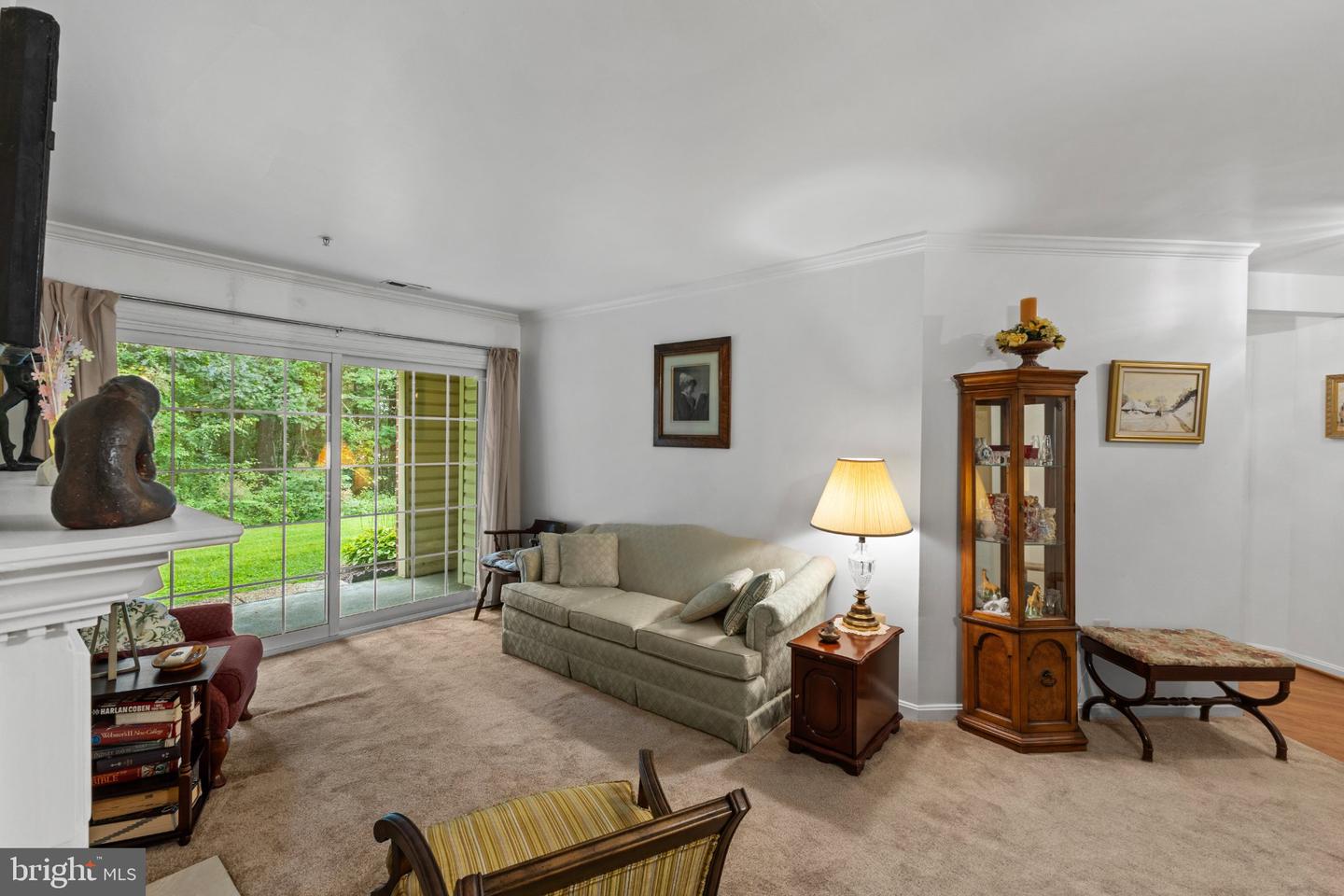 309 Tall Pines Ct #b Property Photo 6