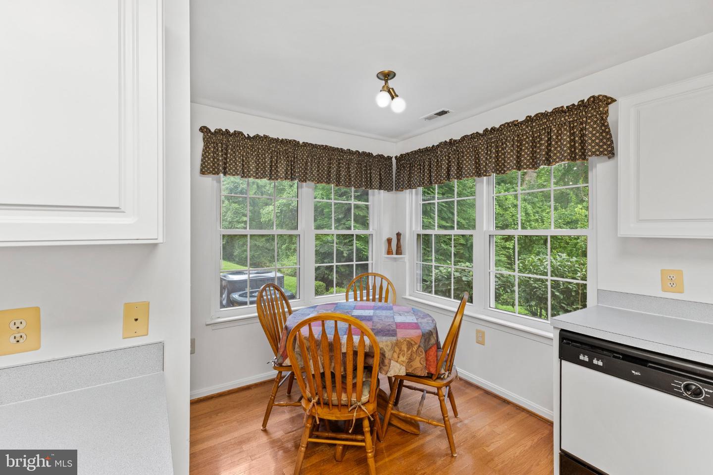309 Tall Pines Ct #b Property Photo 9