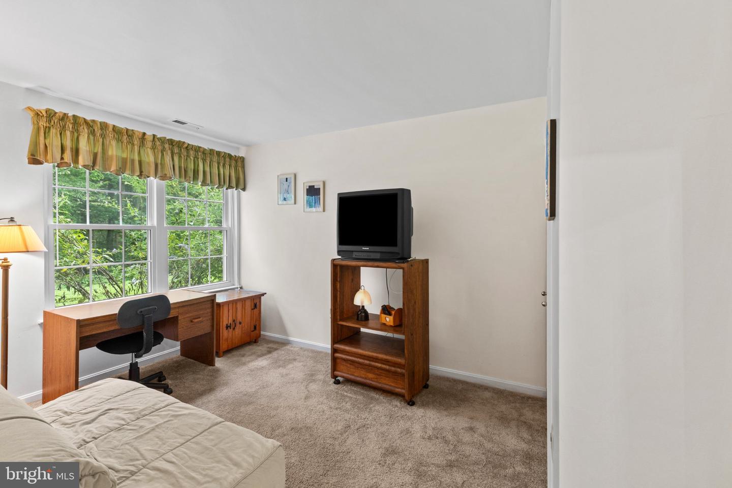 309 Tall Pines Ct #b Property Photo 19