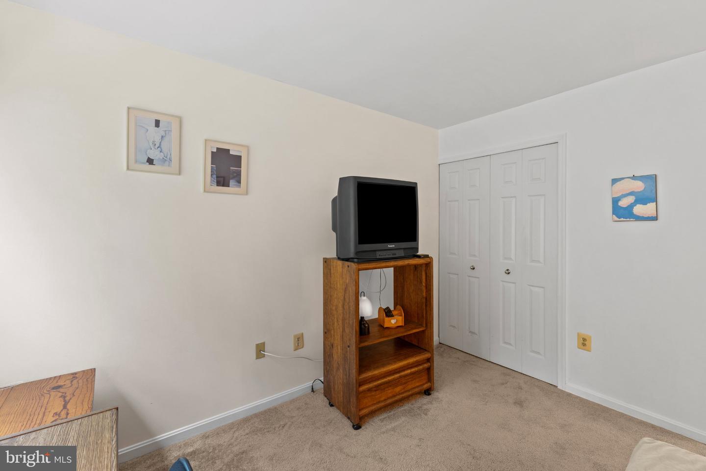 309 Tall Pines Ct #b Property Photo 20