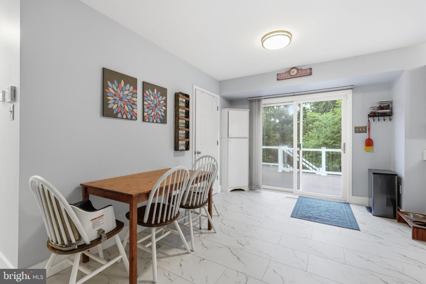 339 Enfield Rd Property Photo 13