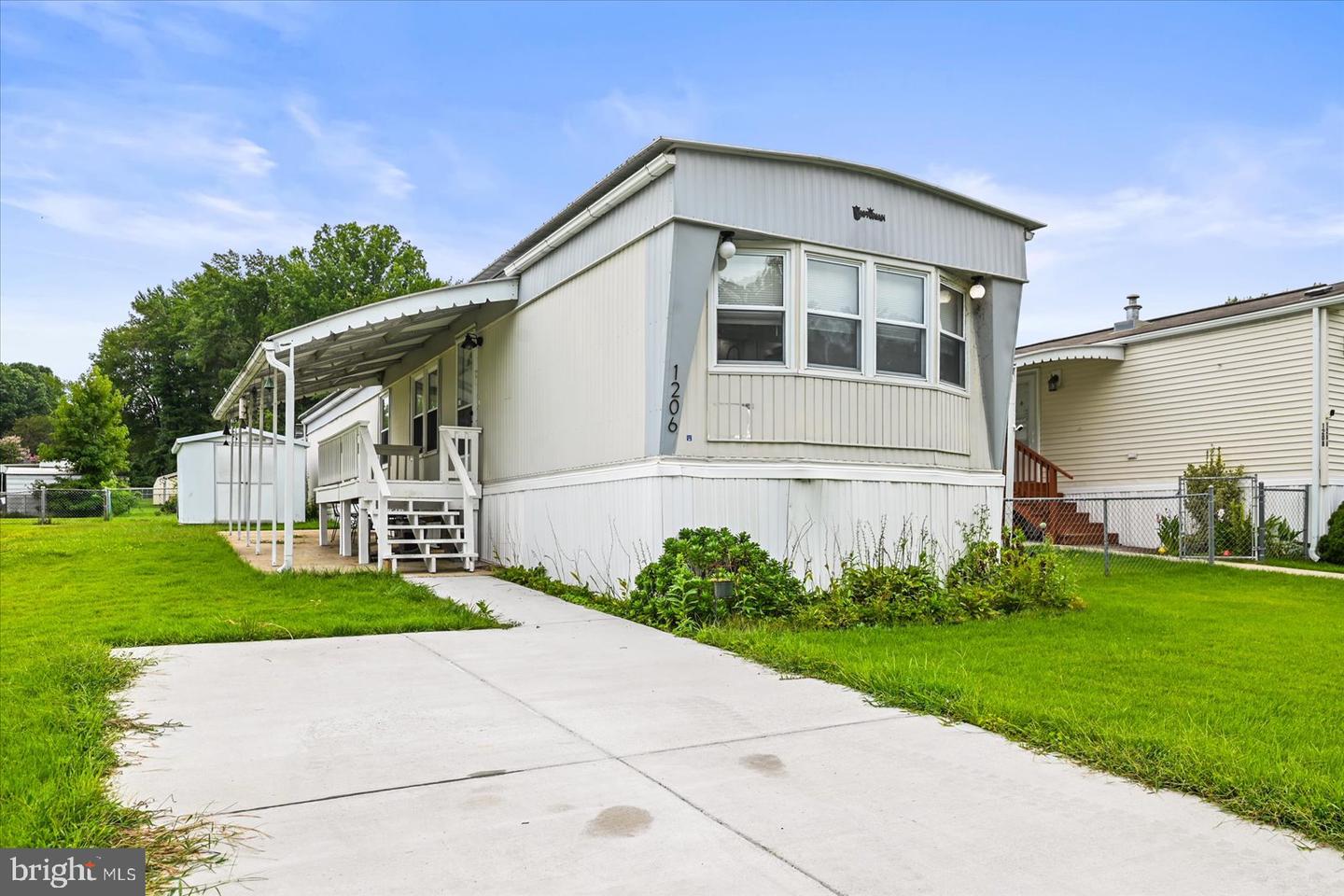 1206 Abinchar Dr Property Photo 1
