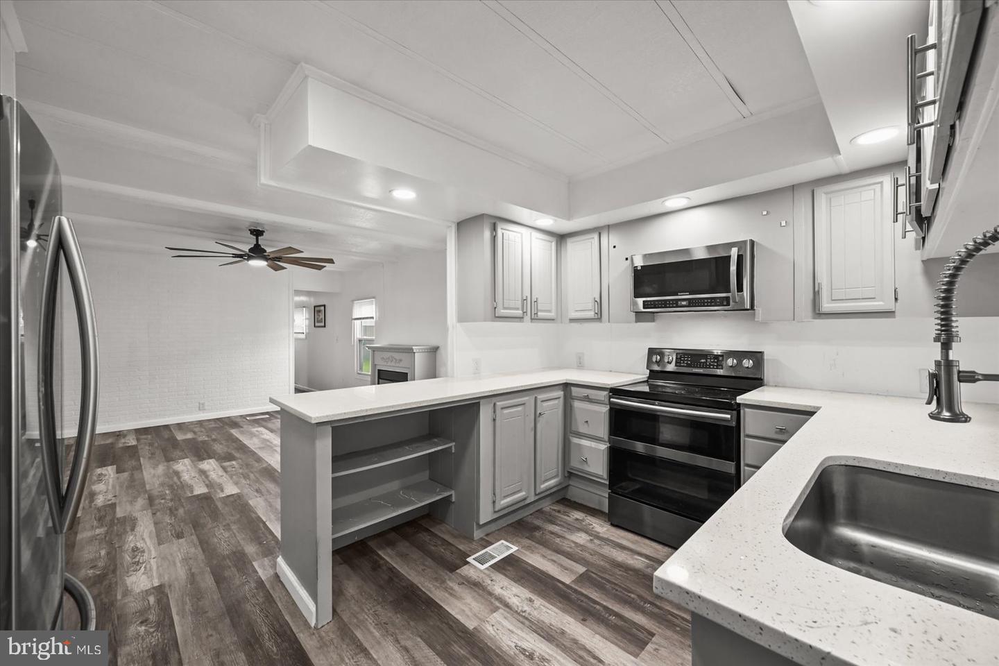 1206 Abinchar Dr Property Photo 12