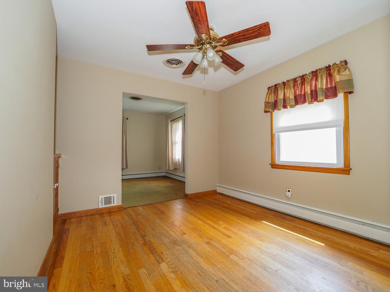 132 S Parke St Property Photo 17