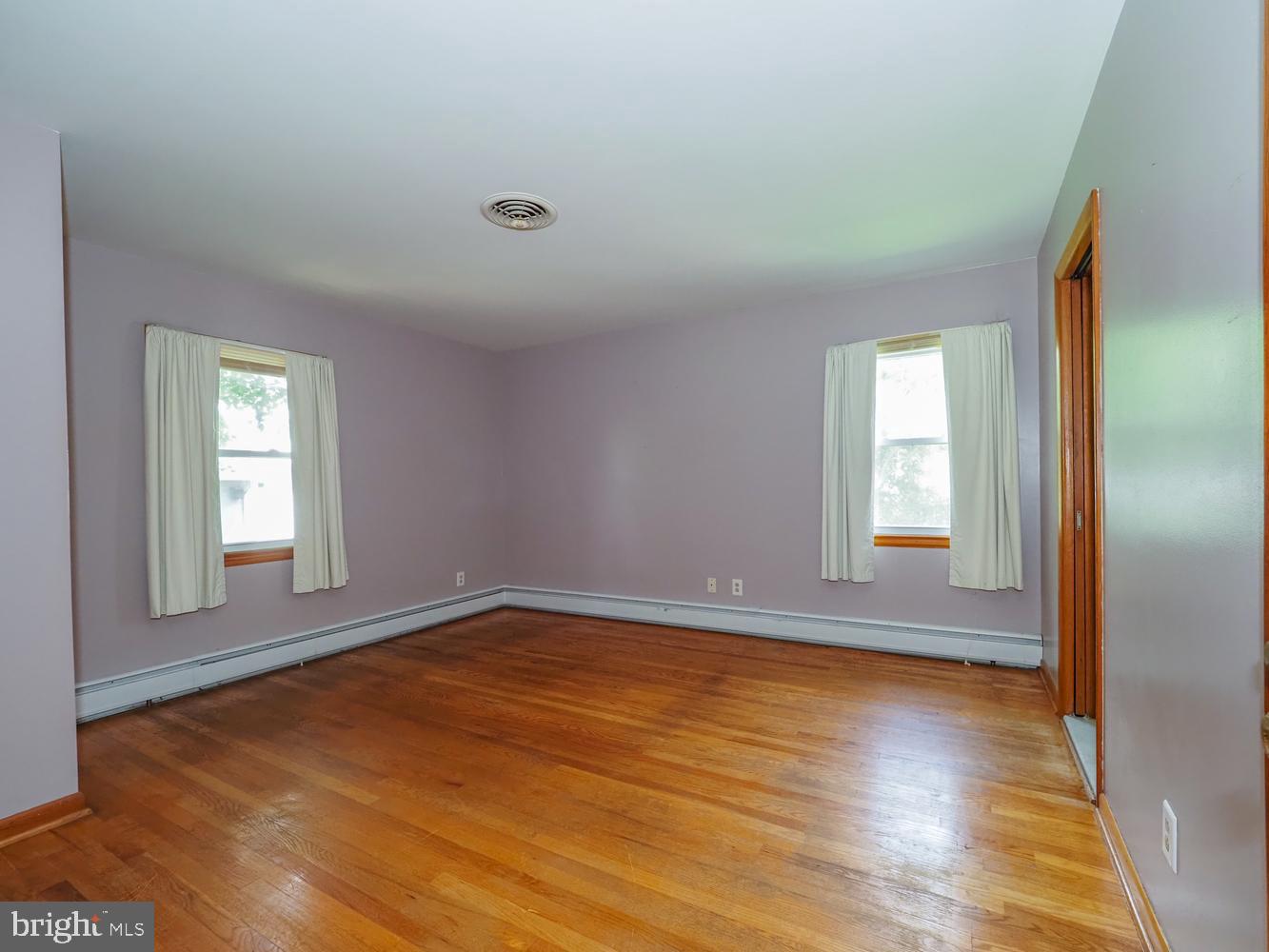 132 S Parke St Property Photo 27