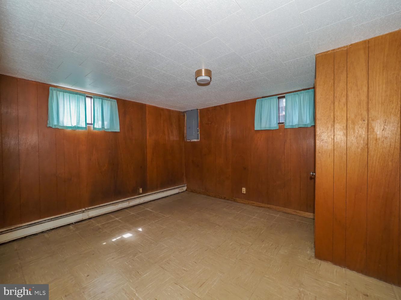 132 S Parke St Property Photo 50