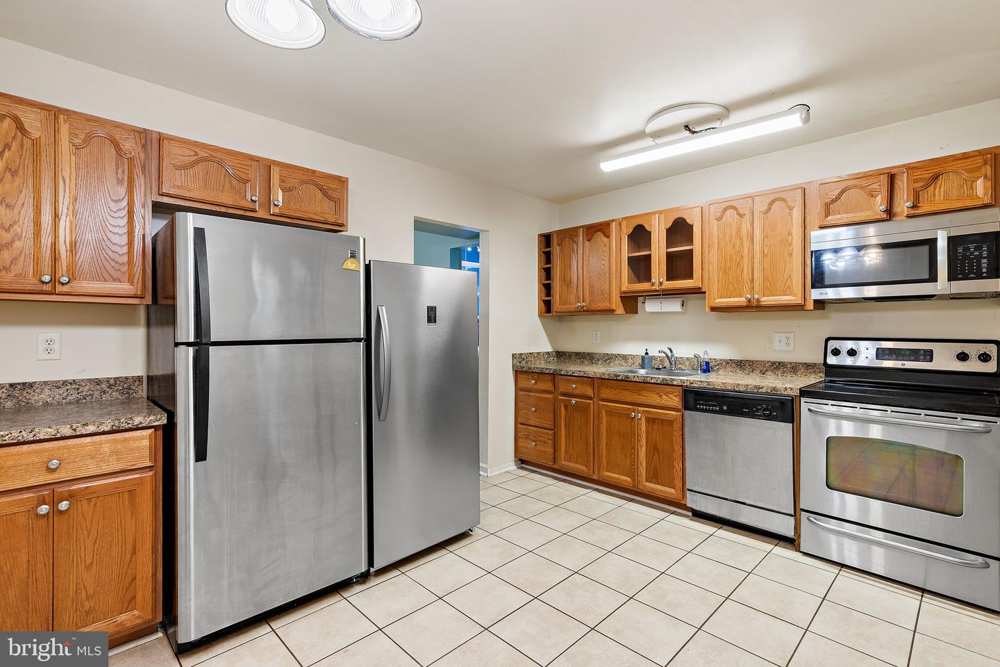 3421 Albantowne Way Property Photo 7