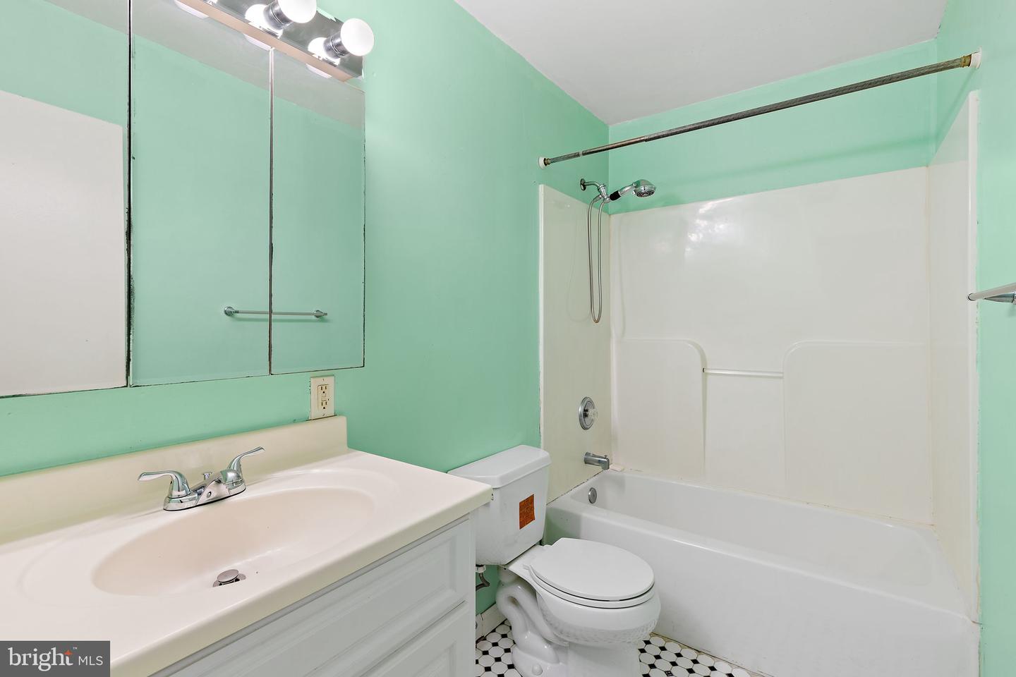 3421 Albantowne Way Property Photo 18