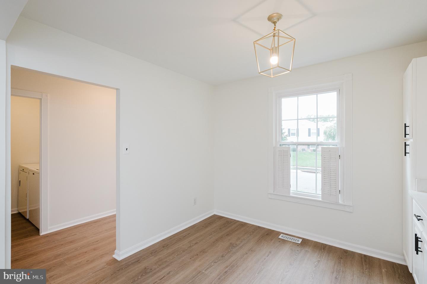 309 Chimney Oak Dr Property Photo 9