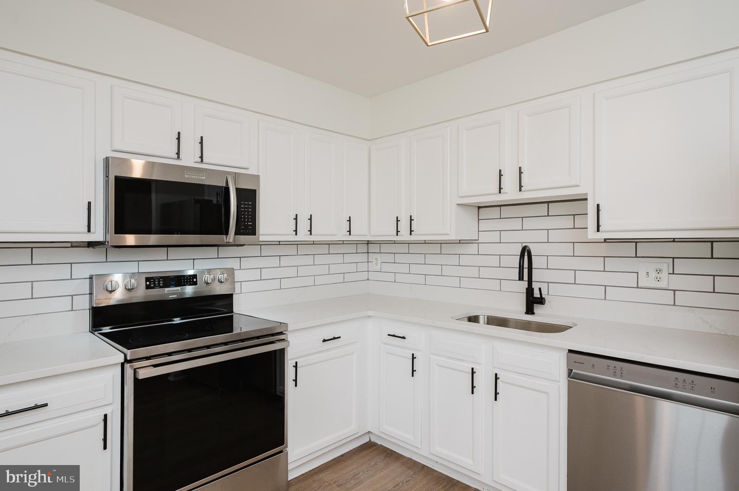 309 Chimney Oak Dr Property Photo 12