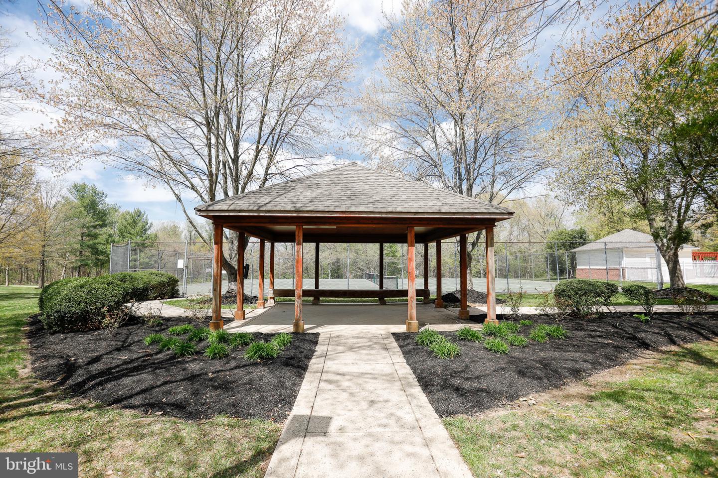 1305-d Sheridan Pl #70 Property Photo 19