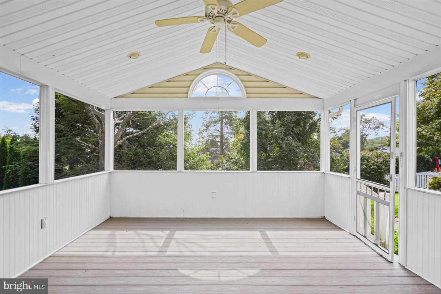 9 Roland Pl Property Photo 17