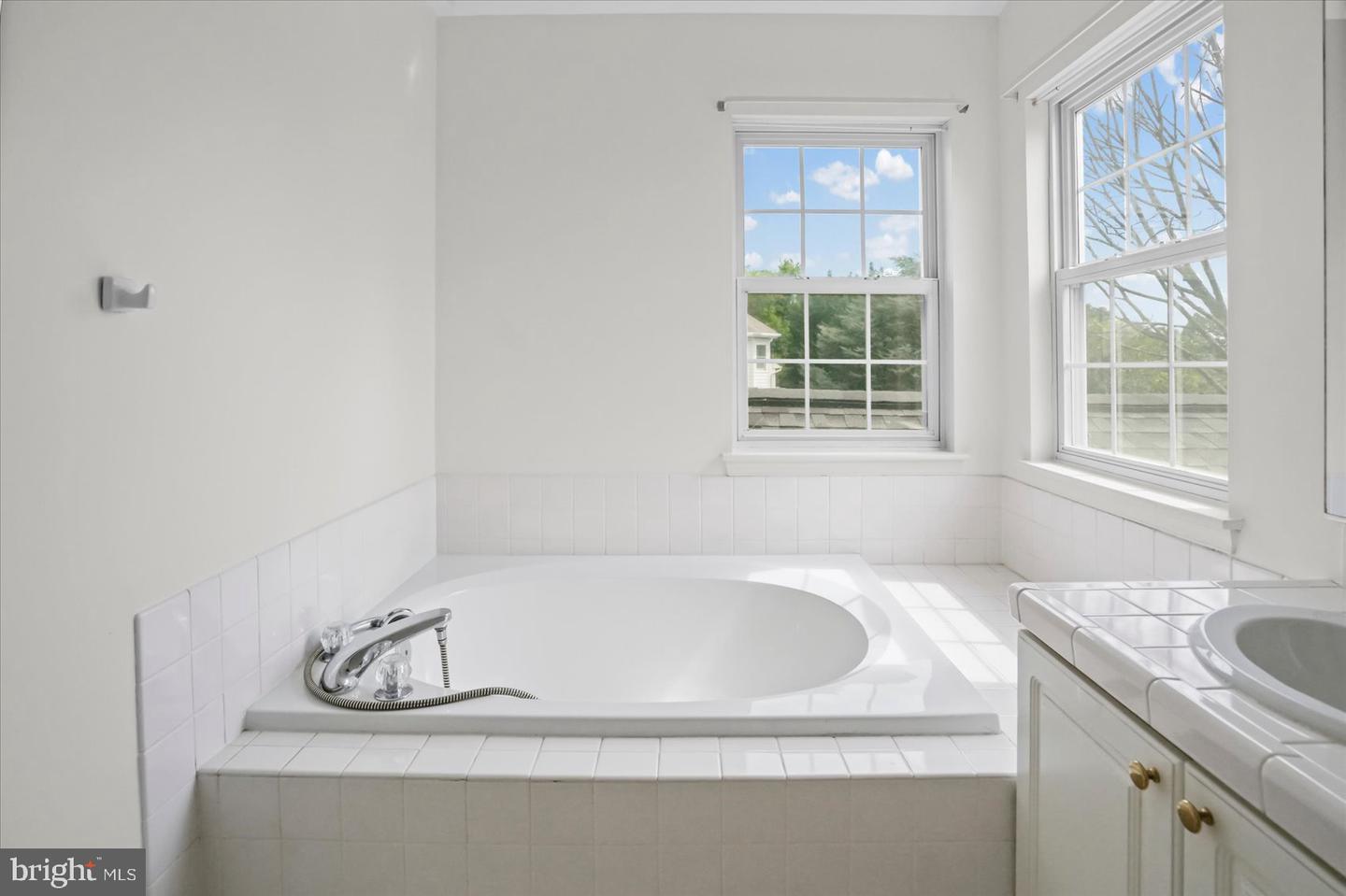 9 Roland Pl Property Photo 28