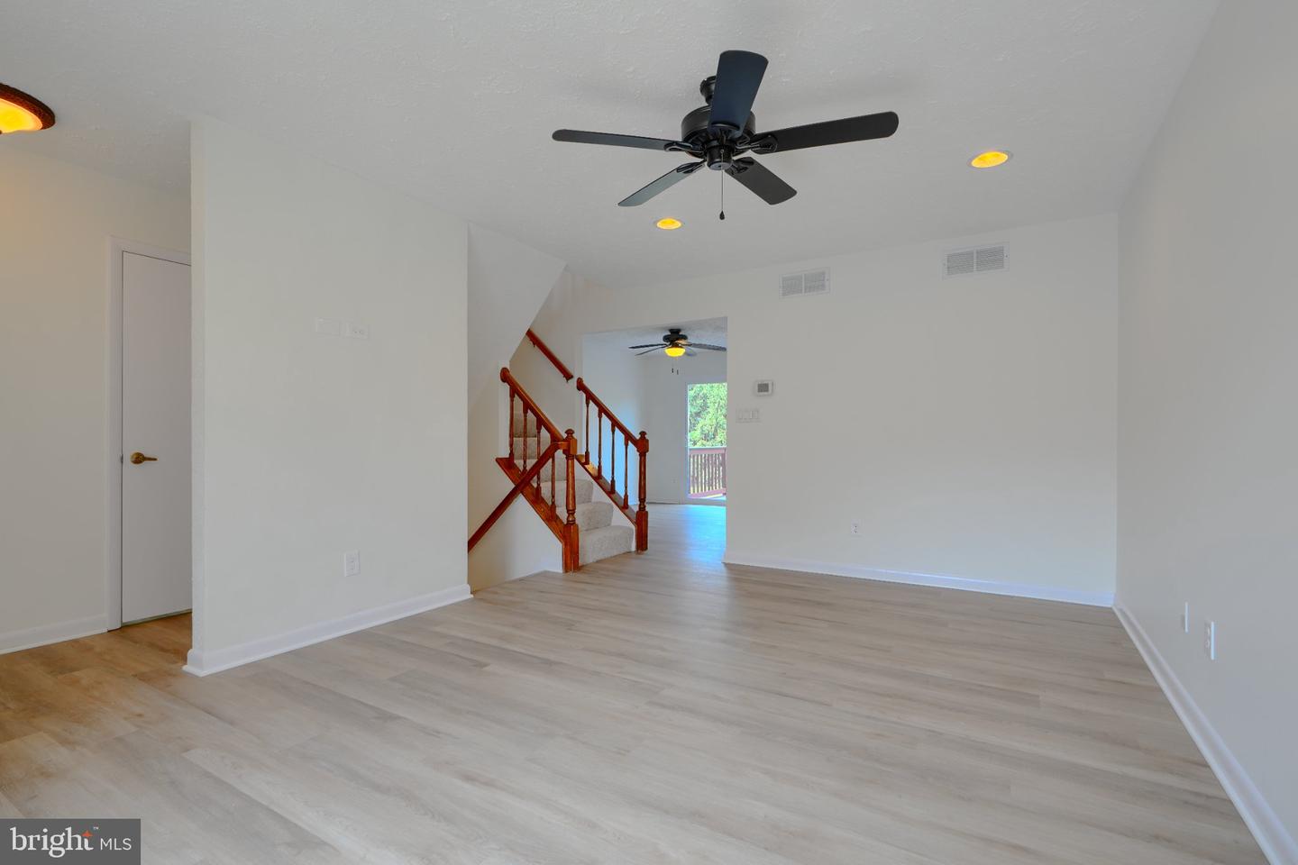 3409 Howell Ct Property Photo 4